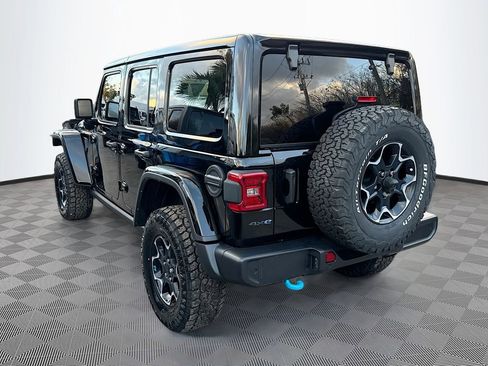 Used 2022 Jeep Wrangler Unlimited Rubicon 4xe w/ Cold Weather Group image 8