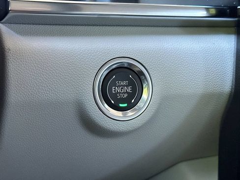 Used 2026 GMC Terrain Denali AWD/4WD image 23