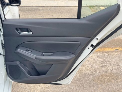 Used 2020 Nissan Altima 2.5 S FWD image 37