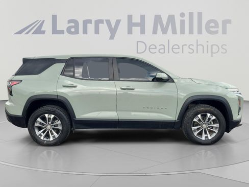 Used 2025 Chevrolet Equinox LT w/ Safety and Technology Package AWD/4WD image 6