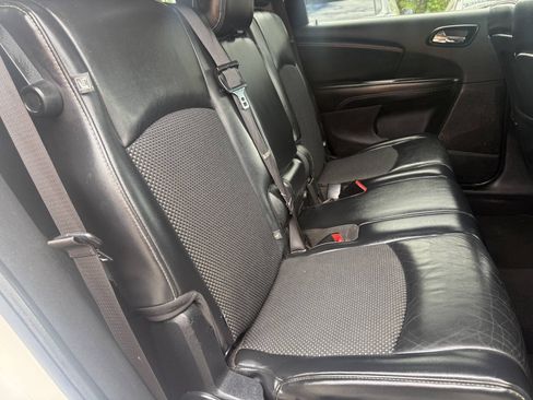 Used 2016 Dodge Journey Crossroad w/ Popular Equipment Group AWD/4WD image 13