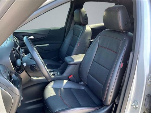 Used 2022 Chevrolet Equinox RS w/ RS Leather Package FWD image 25