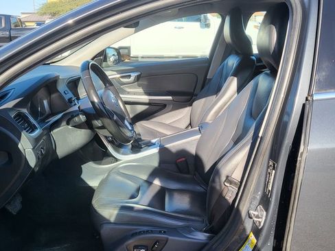 Used 2016 Volvo V60 T5 Premier w/ Protection Package FWD image 24