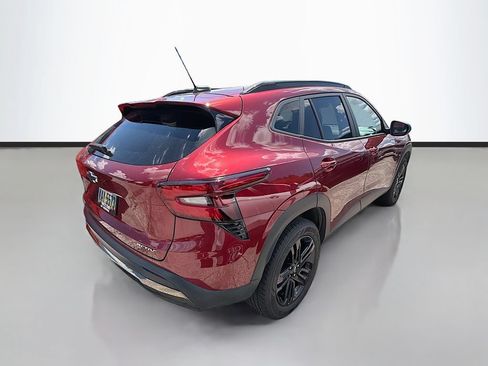 Used 2024 Chevrolet Trax ACTIV FWD image 9