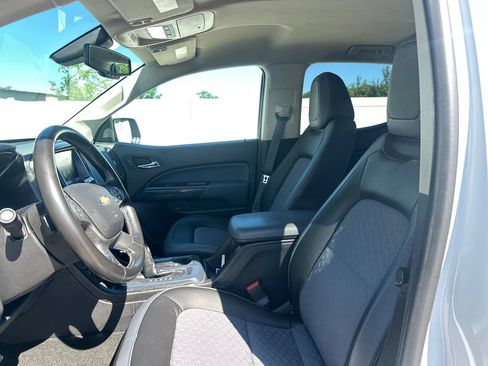Used 2016 Chevrolet Colorado Z71 RWD image 41