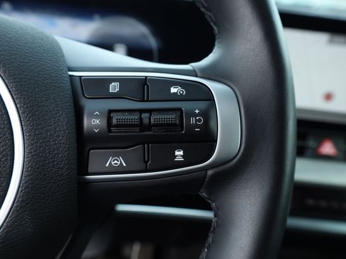 New 2025 Kia Sportage X-Pro Prestige image 32