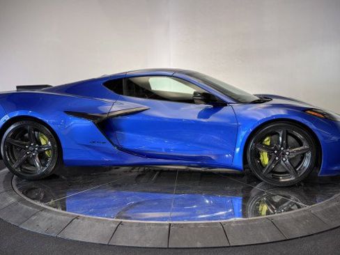 Used 2023 Chevrolet Corvette Z06 w/ Stealth Interior Trim Package image 29