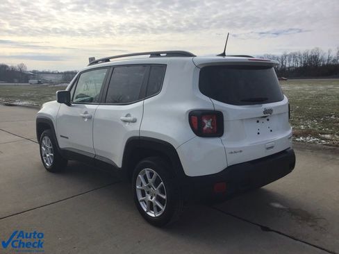 Used 2020 Jeep Renegade Latitude w/ Cold Weather Group image 8