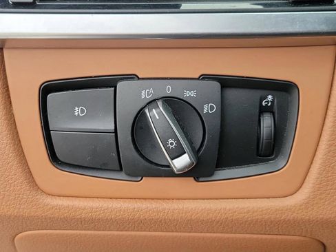 Used 2014 BMW 428i Convertible RWD image 24