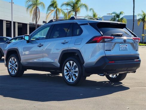 Used 2025 Toyota RAV4 XLE Premium image 2