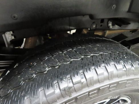 Used 2025 Ford F250 Platinum image 43