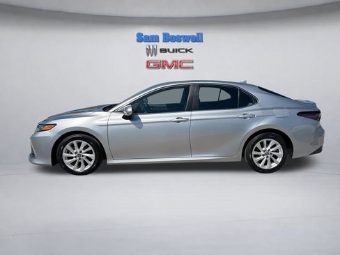 Used 2023 Toyota Camry LE w/ Convenience Package image 6