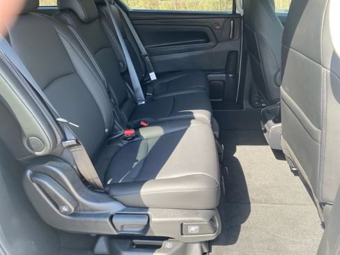 Used 2026 Honda Odyssey EX-L image 33