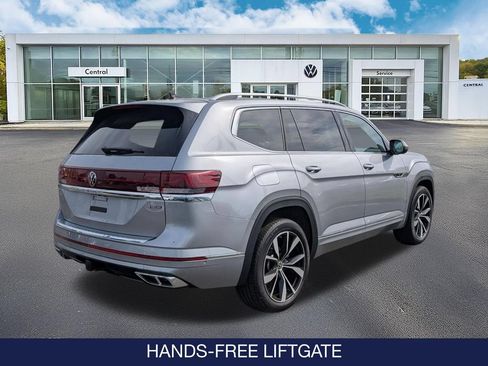 Used 2025 Volkswagen Atlas SEL Premium R-Line AWD/4WD image 8