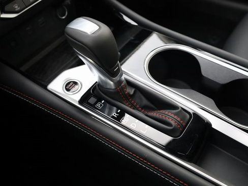 New 2025 Nissan Altima 2.5 SR w/ SR Premium Package image 21