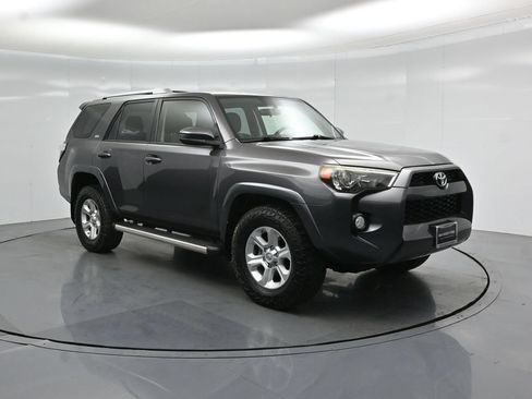 Used 2014 Toyota 4Runner SR5 RWD image 53
