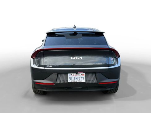 Used 2024 Kia EV6 Light RWD image 4