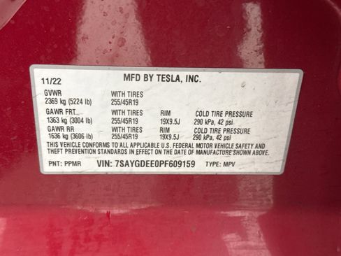 Used 2023 Tesla Model Y Long Range image 11