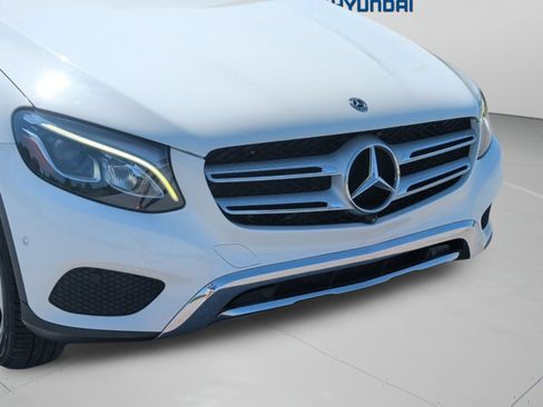 Used 2019 Mercedes-Benz GLC 300 image 11
