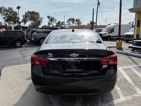 Used 2014 Chevrolet Impala LT w/ Convenience Package image 5