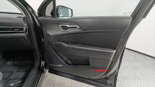 Used 2024 Kia Sportage LX FWD image 21