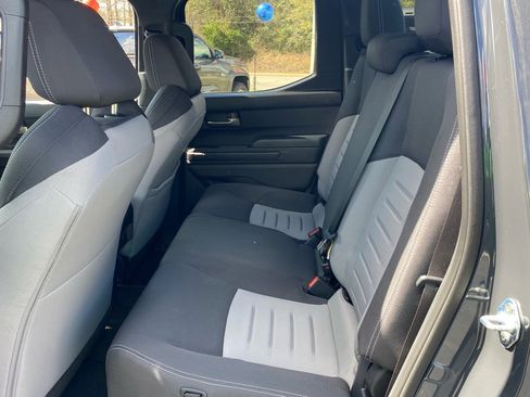 Used 2024 Toyota Tacoma TRD Sport image 6