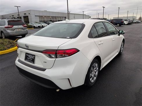 Certified 2024 Toyota Corolla LE image 7