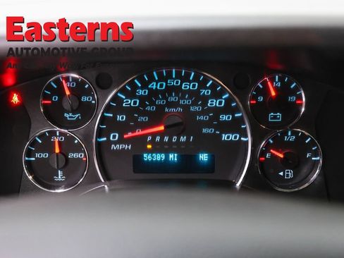 Used 2019 Chevrolet Express 2500 w/ Driver Convenience Package RWD image 15