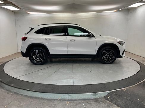 Used 2023 Mercedes-Benz GLA 250 image 6
