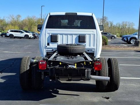 New 2025 RAM 3500 Tradesman image 20
