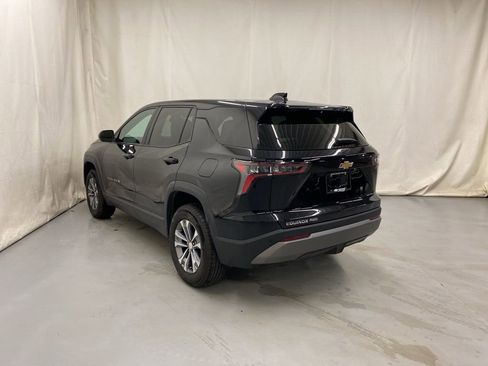 Used 2025 Chevrolet Equinox LT AWD/4WD image 5