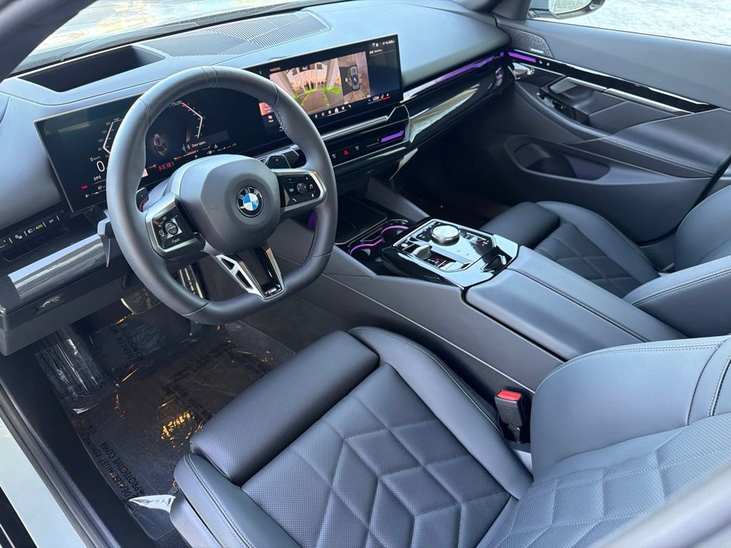 Used 2026 BMW 530i w/ M Sport Package RWD image 9