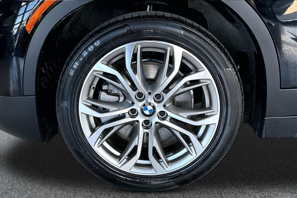 Used 2022 BMW X2 xDrive28i w/ Convenience Package AWD/4WD image 35