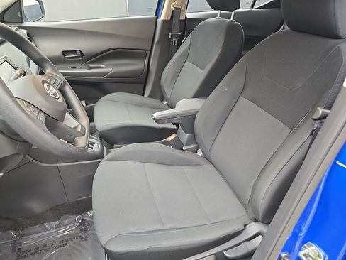Used 2025 Nissan Kicks Play S FWD image 16