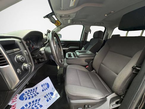 Used 2018 Chevrolet Silverado 1500 LT w/ All Star Edition AWD/4WD image 12
