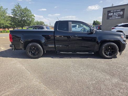 Used 2022 Chevrolet Colorado LT w/ LT Convenience Package RWD image 2