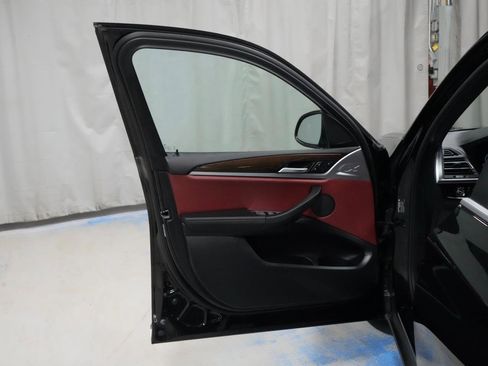 Used 2024 BMW X3 xDrive30i w/ Convenience Package image 27