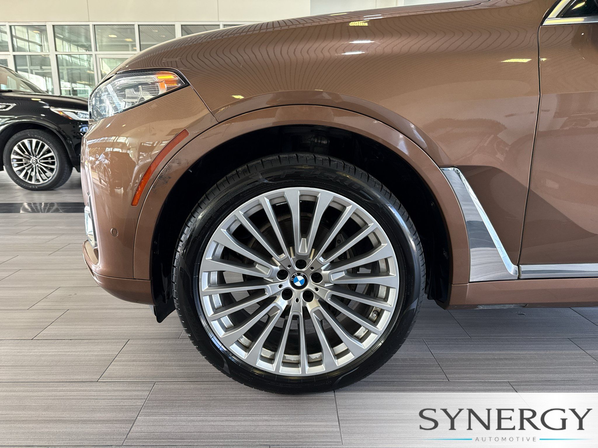 Used 2019 BMW X7 xDrive40i w/ Premium Package AWD/4WD image 8