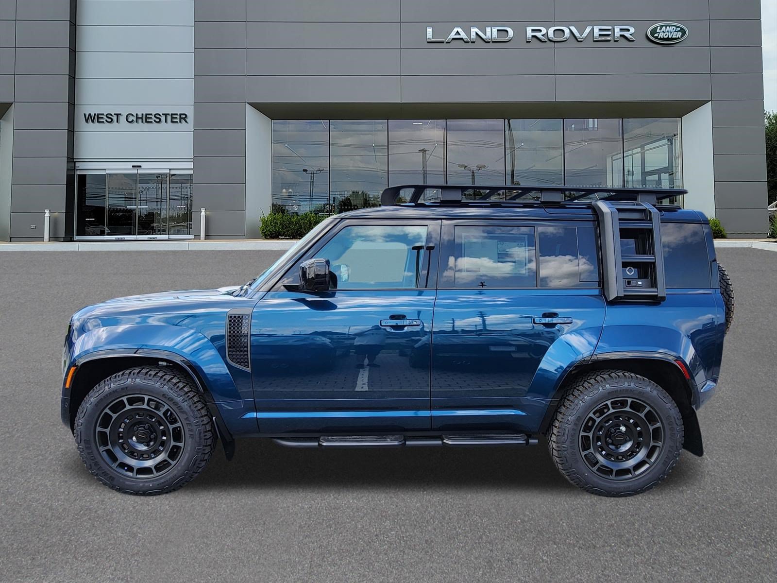 New 2026 Land Rover Defender 110 OCTA AWD/4WD image 5