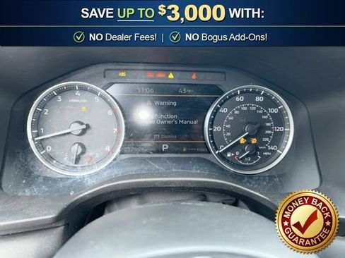 Used 2023 Mitsubishi Outlander SE image 21