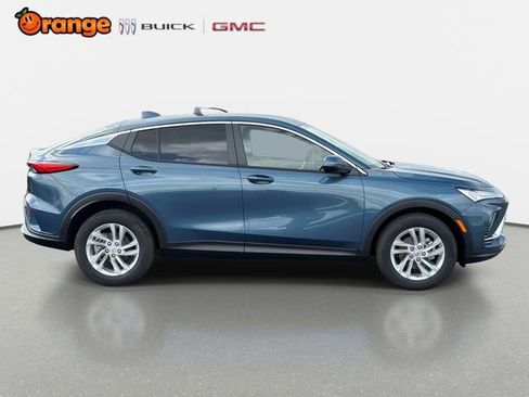 New 2026 Buick Envista Preferred w/ Convenience I Package FWD image 2