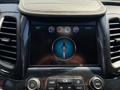 Used 2017 Chevrolet Impala LT FWD image 19