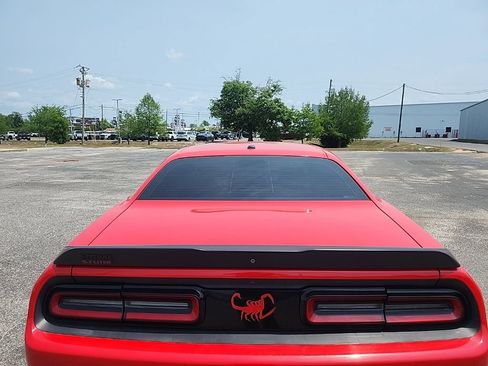 Used 2015 Dodge Challenger R/T w/ Quick Order Package 28B R/T RWD image 14