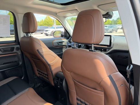 Used 2025 Ford Bronco Sport Outer Banks w/ Outer Banks Tech Package+ AWD/4WD image 35