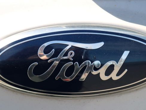 Used 2015 Ford Explorer Sport w/ Equipment Group 401A AWD/4WD image 9