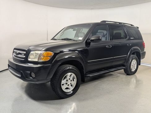 Used 2002 Toyota Sequoia Limited RWD image 3