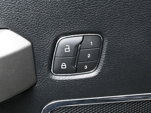 Used 2020 Ford F150 Platinum w/ Equipment Group 701A Luxury image 12