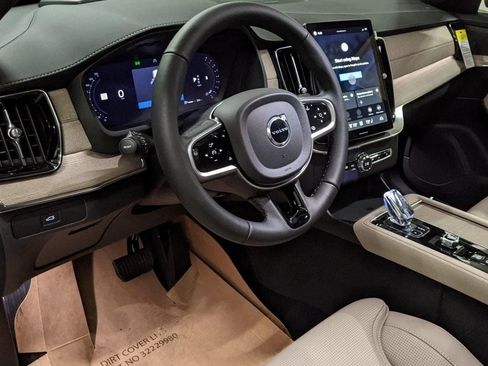 New 2026 Volvo XC90 B6 Ultra image 10
