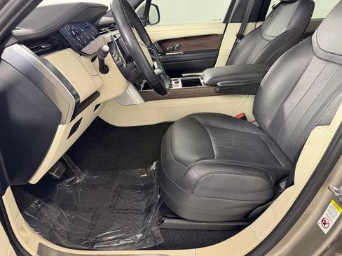 Used 2023 Land Rover Range Rover Long Wheelbase SE AWD/4WD image 11