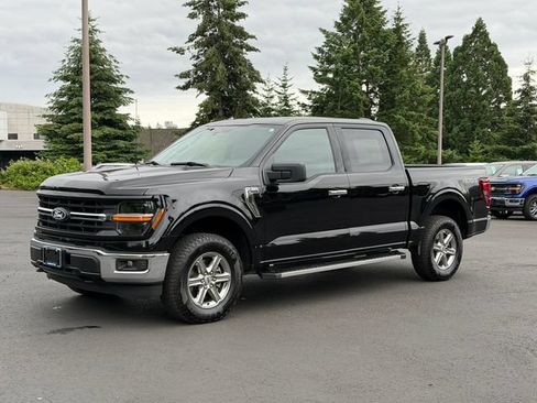 Used 2025 Ford F150 XLT w/ Equipment Group 301A Standard AWD/4WD image 7